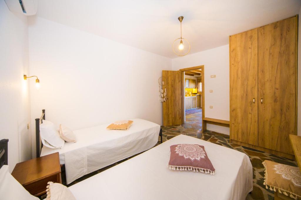 Pitropos Garden room 5